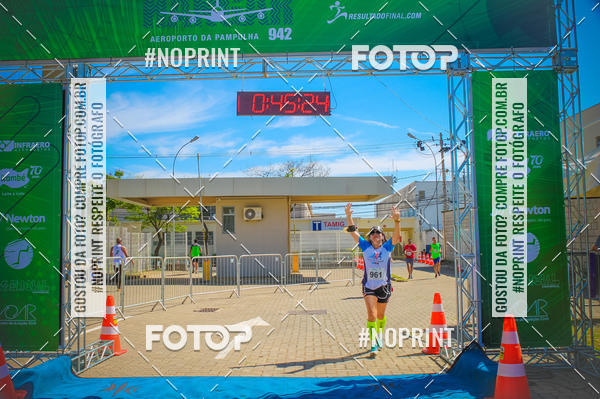 Achetez vos photos de l'vnementCorrida Hangar 942 sur Fotop