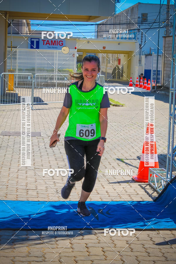 Buy your photos of the eventCorrida Hangar 942 on Fotop