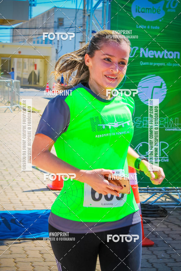 Buy your photos of the eventCorrida Hangar 942 on Fotop