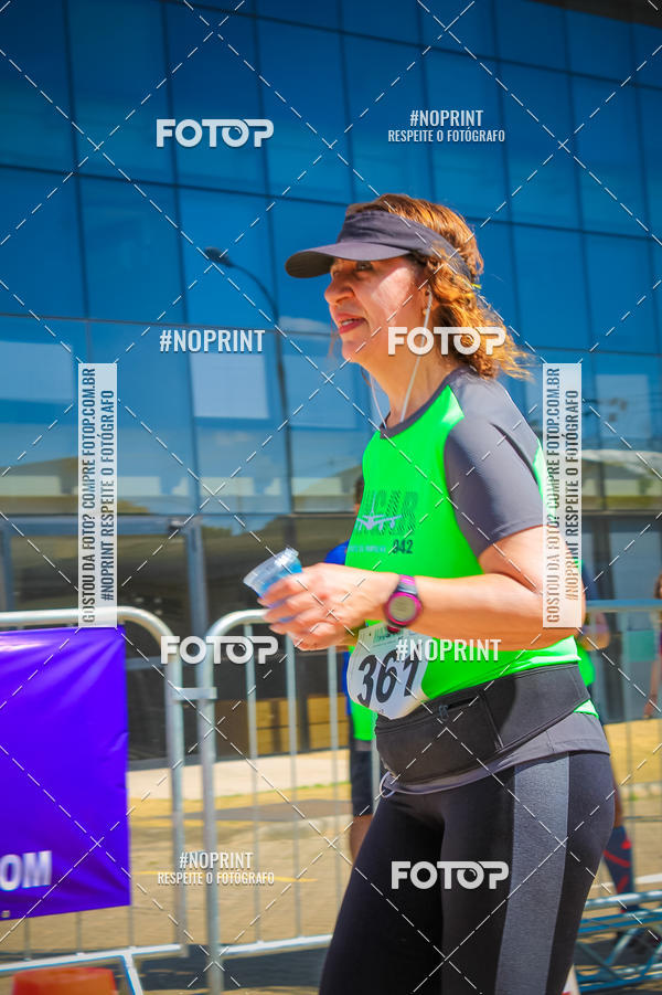 Achetez vos photos de l'vnementCorrida Hangar 942 sur Fotop