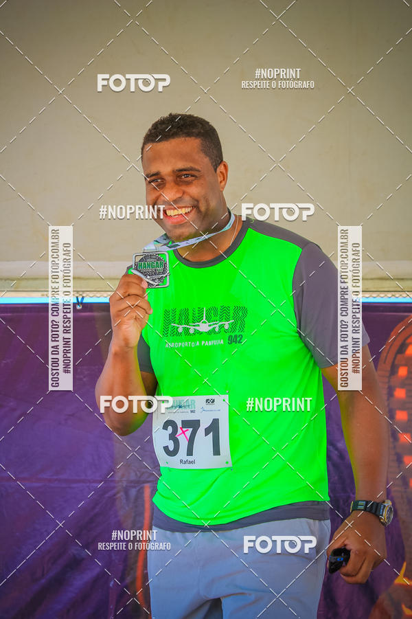 Compra tus fotos del eventoCorrida Hangar 942 En Fotop