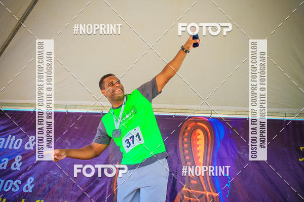 Achetez vos photos de l'vnementCorrida Hangar 942 sur Fotop