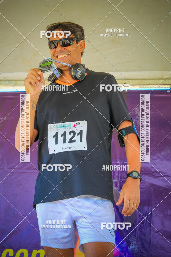 Achetez vos photos de l'vnementCorrida Hangar 942 sur Fotop