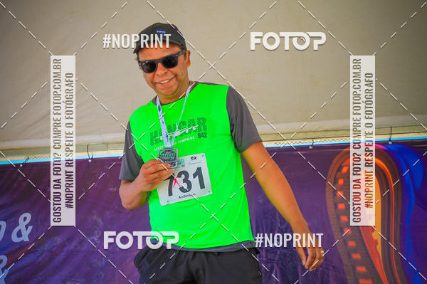 Compra tus fotos del eventoCorrida Hangar 942 En Fotop