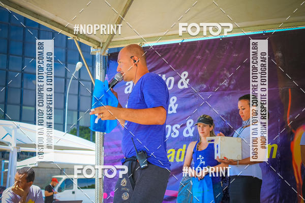 Achetez vos photos de l'vnementCorrida Hangar 942 sur Fotop