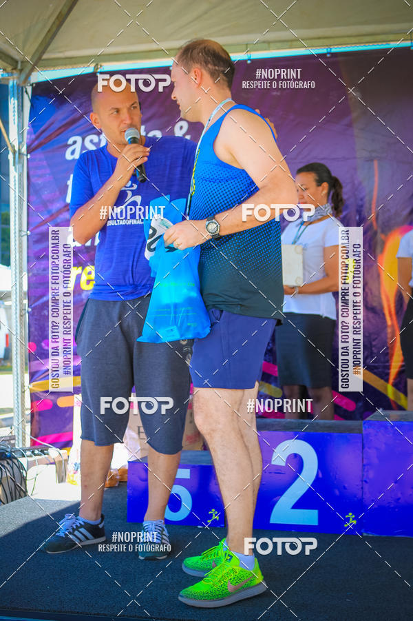 Achetez vos photos de l'vnementCorrida Hangar 942 sur Fotop