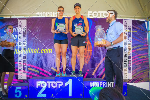 Buy your photos of the eventCorrida Hangar 942 on Fotop