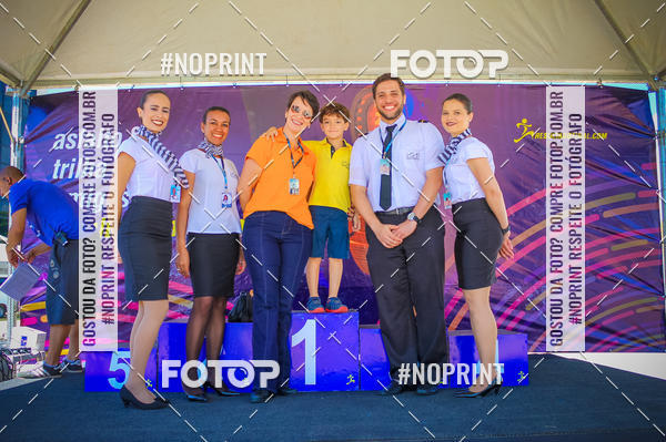 Buy your photos of the eventCorrida Hangar 942 on Fotop