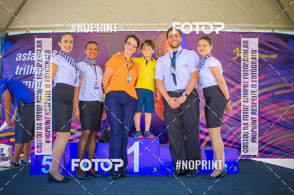 Buy your photos of the eventCorrida Hangar 942 on Fotop