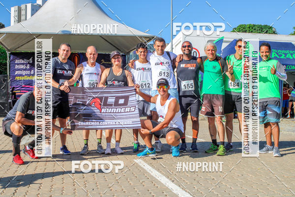 Buy your photos of the eventCorrida Hangar 942 on Fotop