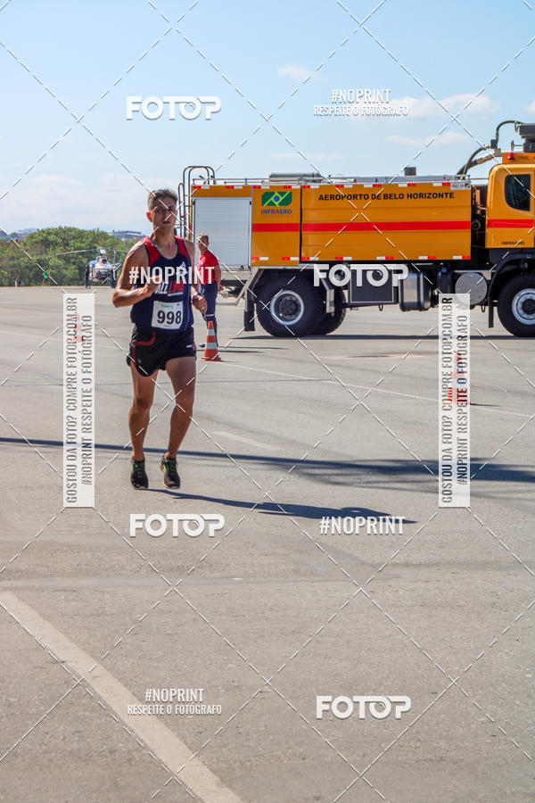 Achetez vos photos de l'vnementCorrida Hangar 942 sur Fotop