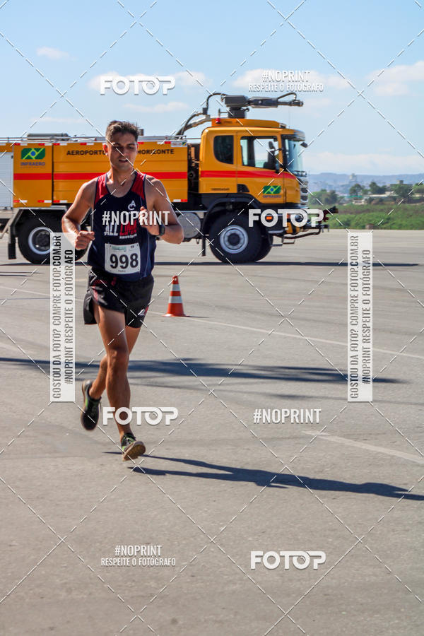 Achetez vos photos de l'vnementCorrida Hangar 942 sur Fotop