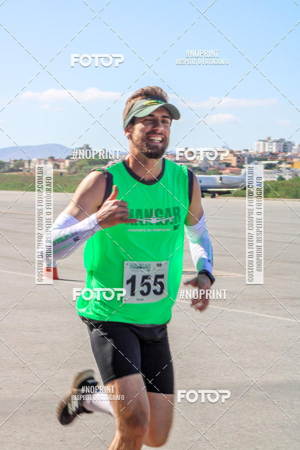 Buy your photos of the eventCorrida Hangar 942 on Fotop