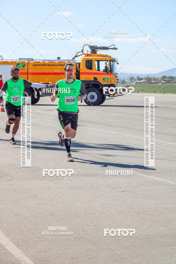 Buy your photos of the eventCorrida Hangar 942 on Fotop