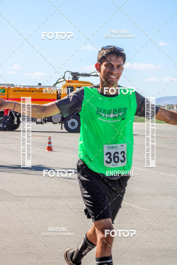 Buy your photos of the eventCorrida Hangar 942 on Fotop