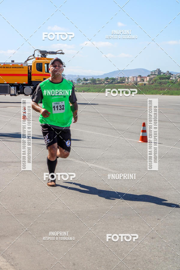 Buy your photos of the eventCorrida Hangar 942 on Fotop