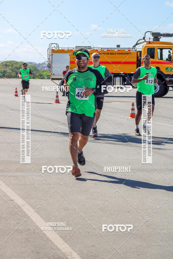 Buy your photos of the eventCorrida Hangar 942 on Fotop