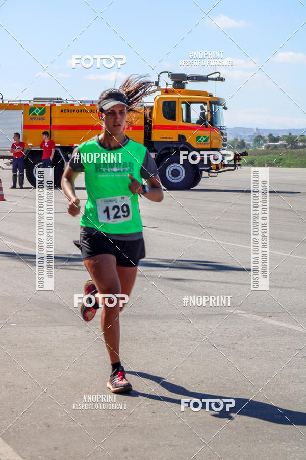 Achetez vos photos de l'vnementCorrida Hangar 942 sur Fotop