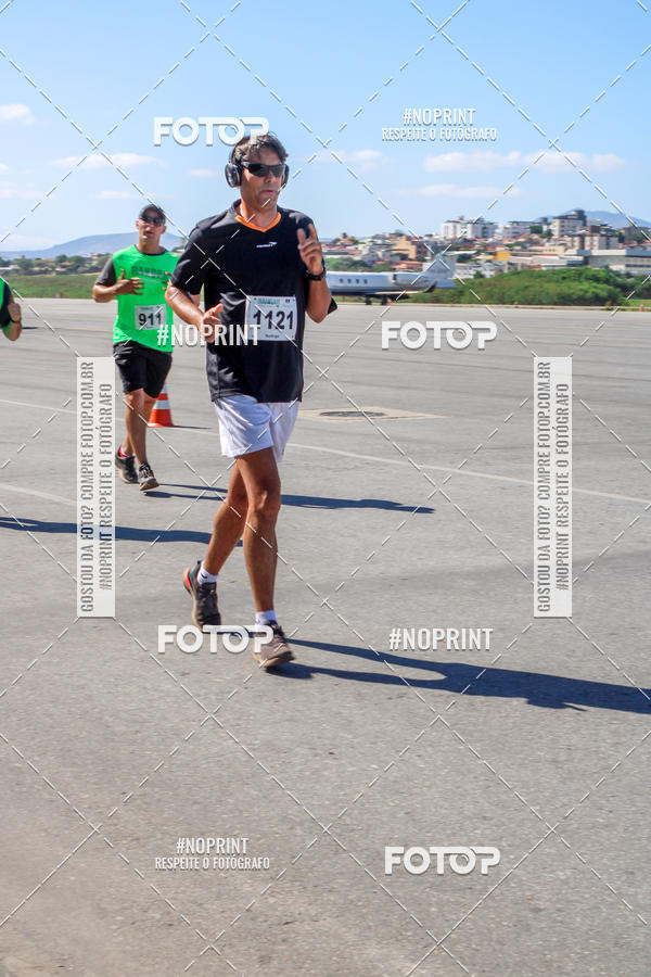 Buy your photos of the eventCorrida Hangar 942 on Fotop
