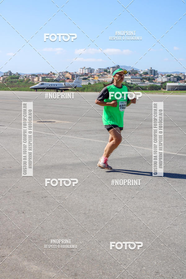 Buy your photos of the eventCorrida Hangar 942 on Fotop