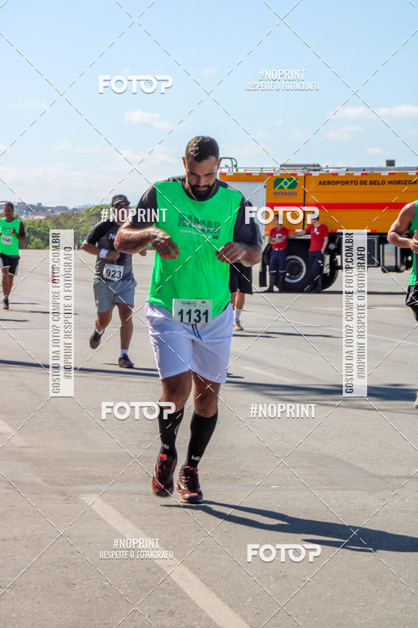 Achetez vos photos de l'vnementCorrida Hangar 942 sur Fotop
