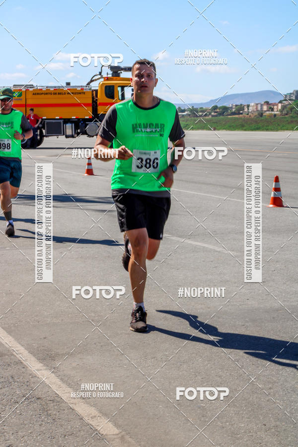 Achetez vos photos de l'vnementCorrida Hangar 942 sur Fotop