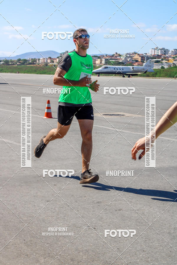 Achetez vos photos de l'vnementCorrida Hangar 942 sur Fotop