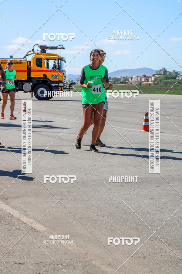 Compra tus fotos del eventoCorrida Hangar 942 En Fotop
