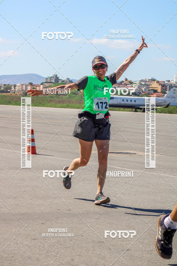 Compra tus fotos del eventoCorrida Hangar 942 En Fotop