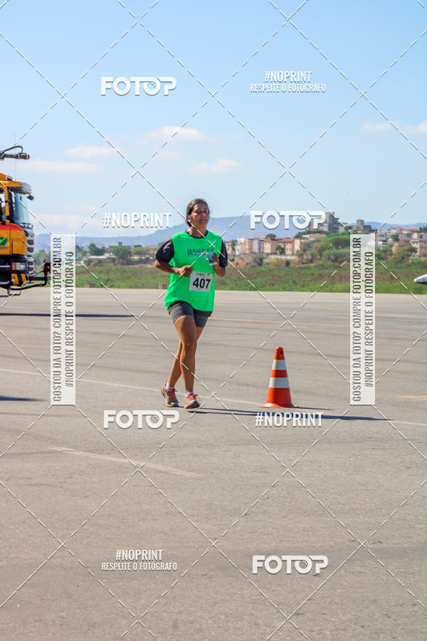Compra tus fotos del eventoCorrida Hangar 942 En Fotop