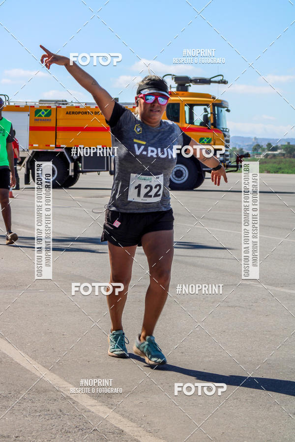 Buy your photos of the eventCorrida Hangar 942 on Fotop