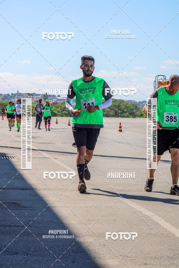 Buy your photos of the eventCorrida Hangar 942 on Fotop