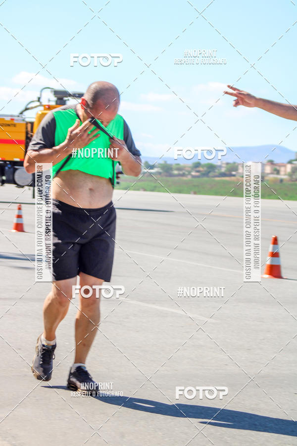 Buy your photos of the eventCorrida Hangar 942 on Fotop