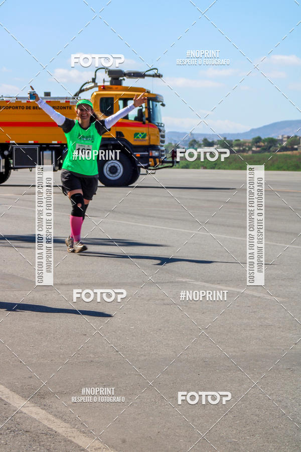 Buy your photos of the eventCorrida Hangar 942 on Fotop