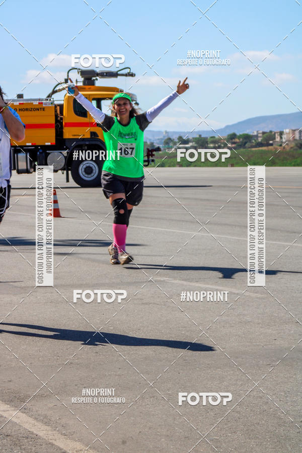 Buy your photos of the eventCorrida Hangar 942 on Fotop