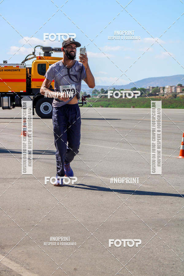 Buy your photos of the eventCorrida Hangar 942 on Fotop