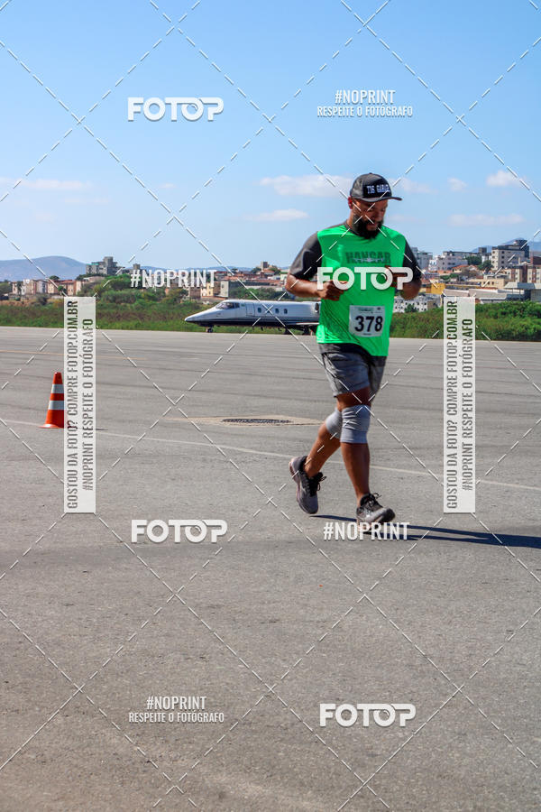 Acquista le foto dell'eventoCorrida Hangar 942 in Fotop
