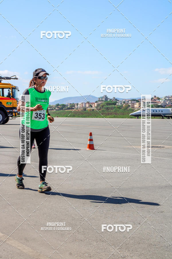 Acquista le foto dell'eventoCorrida Hangar 942 in Fotop