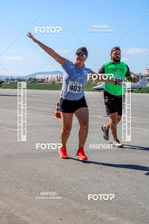 Acquista le foto dell'eventoCorrida Hangar 942 in Fotop
