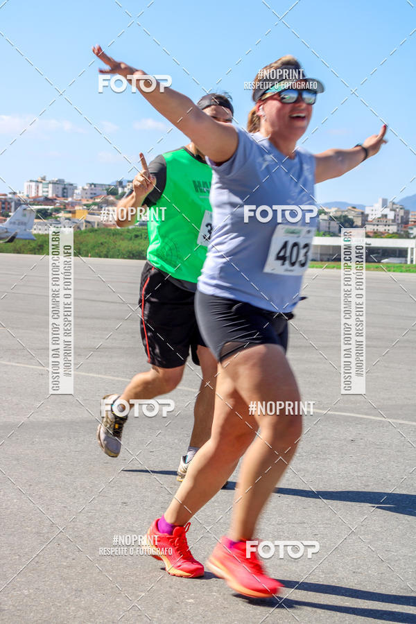Acquista le foto dell'eventoCorrida Hangar 942 in Fotop