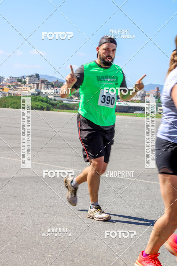 Acquista le foto dell'eventoCorrida Hangar 942 in Fotop