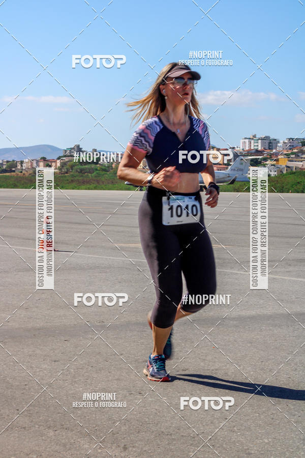 Acquista le foto dell'eventoCorrida Hangar 942 in Fotop