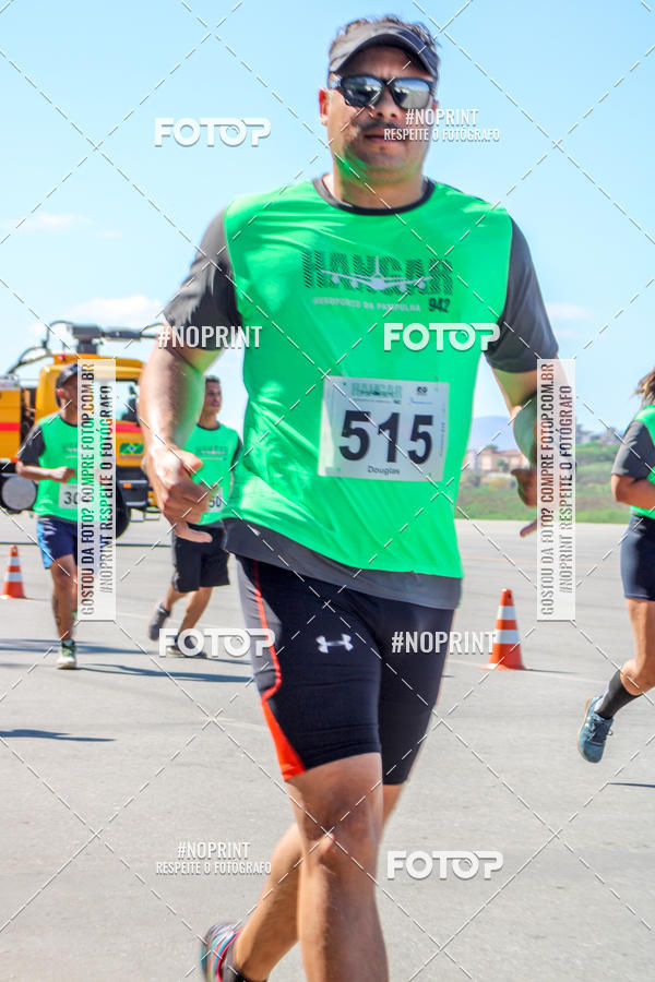 Compra tus fotos del eventoCorrida Hangar 942 En Fotop