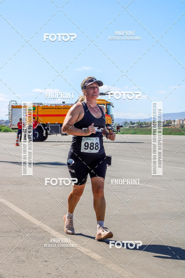 Compra tus fotos del eventoCorrida Hangar 942 En Fotop