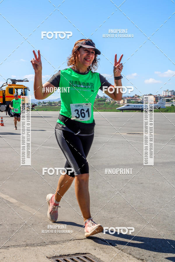 Achetez vos photos de l'vnementCorrida Hangar 942 sur Fotop