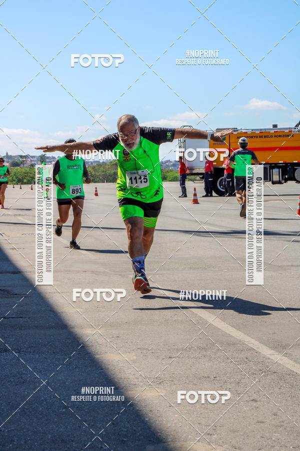 Achetez vos photos de l'vnementCorrida Hangar 942 sur Fotop