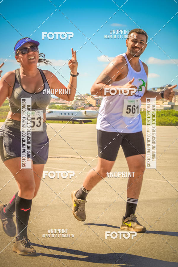 Compra tus fotos del eventoCorrida Hangar 942 En Fotop