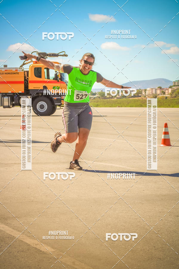Achetez vos photos de l'vnementCorrida Hangar 942 sur Fotop