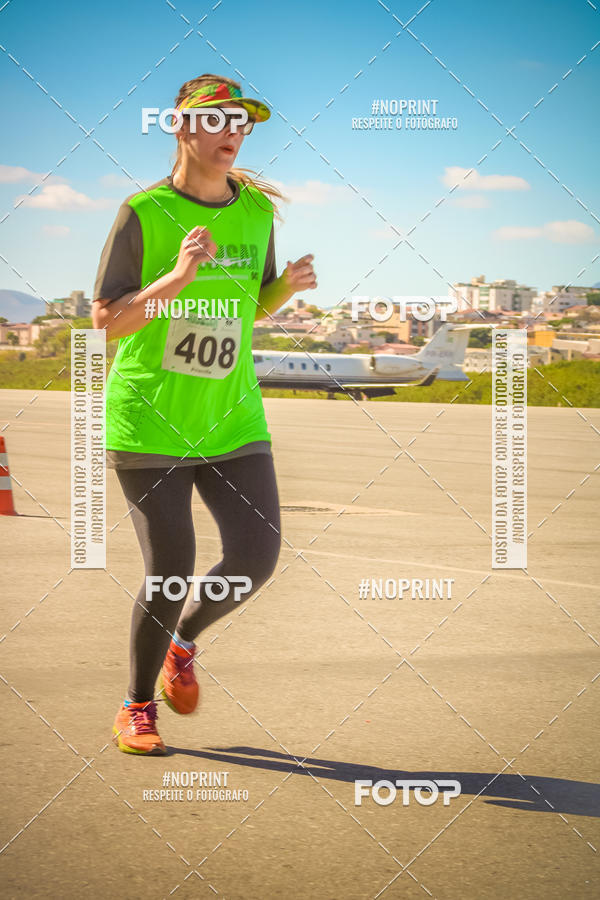 Achetez vos photos de l'vnementCorrida Hangar 942 sur Fotop