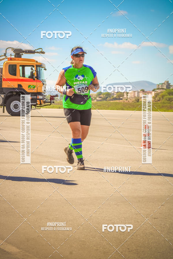 Buy your photos of the eventCorrida Hangar 942 on Fotop